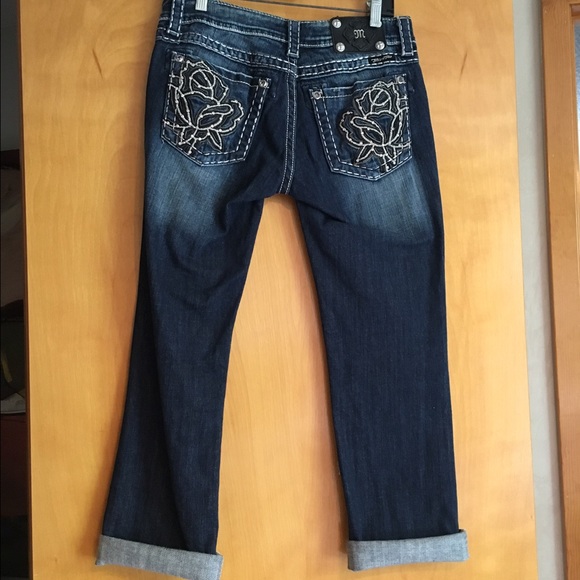 Miss Me Cropped Jeans