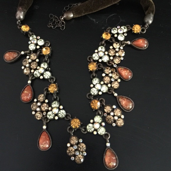 Necklace - Picture 1 of 1