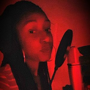 Meet your Posher, Malakah