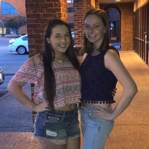 Meet your Posher, Taylor