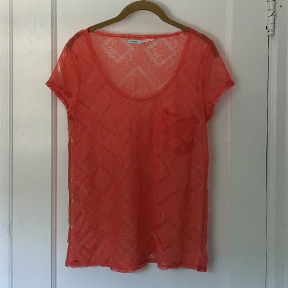 Kimchi Blue coral lace top - perfect for summer!
