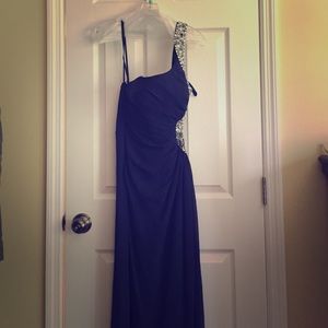 STUNNING prom dress!