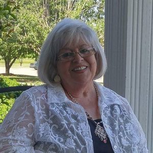 Meet your Posher, Vicki