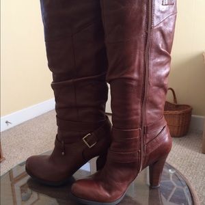 Guess heeled boots