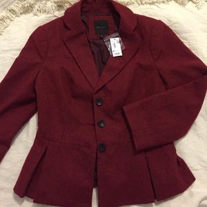 Maroon waist-length jacket