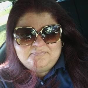 Meet your Posher, Moraima