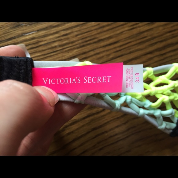 NWOT VS Bandeau - Picture 3 of 4