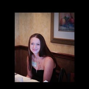 Meet your Posher, Megan
