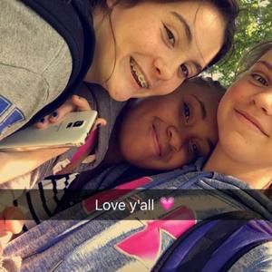 Meet your Posher, Krystal