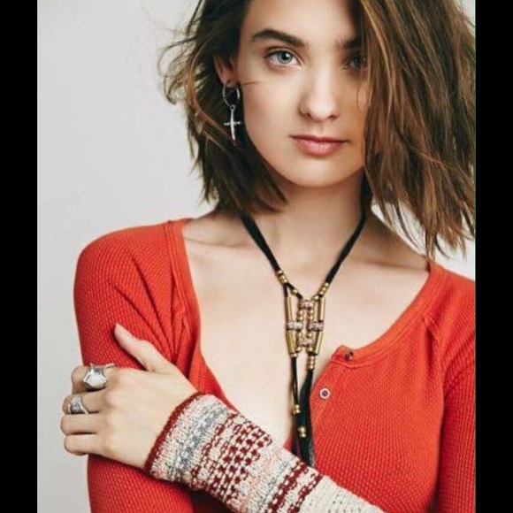 Free People Ski Lodge Cuff Thermal - Picture 3 of 3