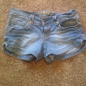 Hydraulic Short Shorts!