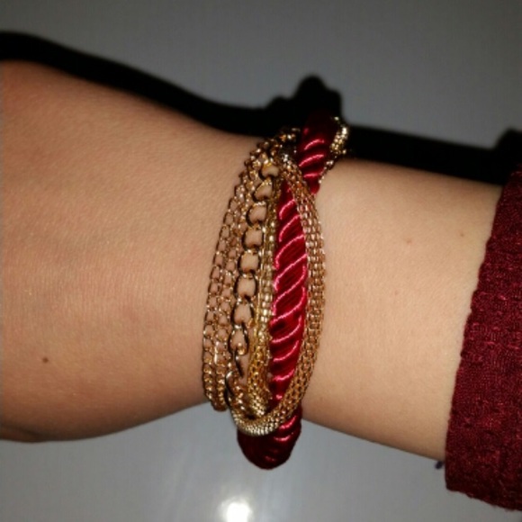 ❌FINAL❌💟Red and Gold Rope Chain Bracelet💟 - Picture 2 of 2