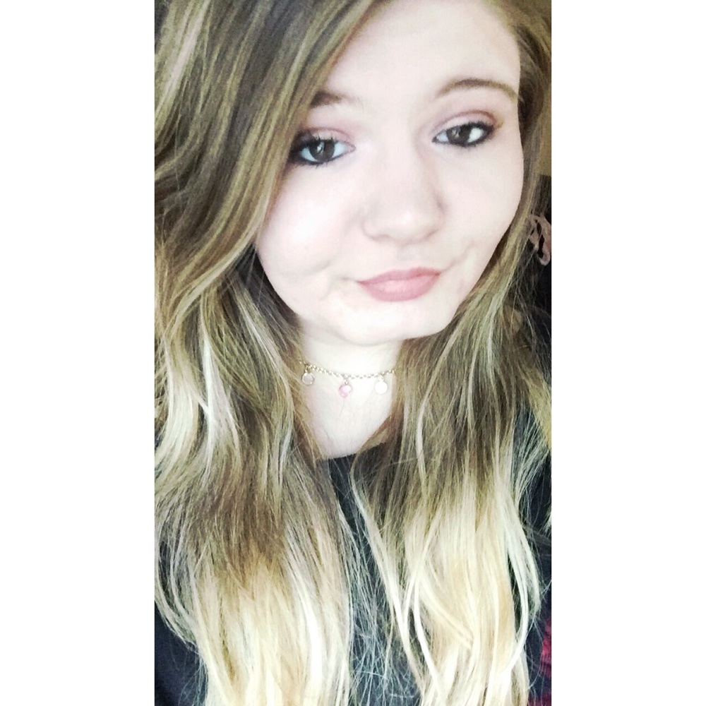 Meet your Posher, Cassie