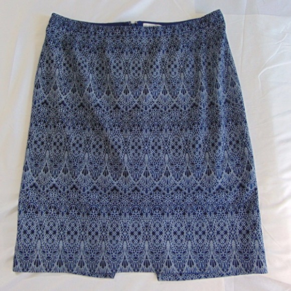 ❤️Preloved Eva Mendes beautiful skirt size 16❤️