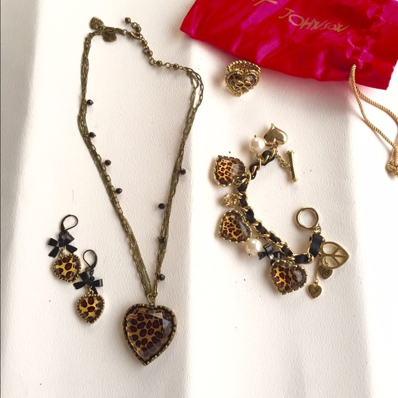 Vintage Betsey Johnson Leopard 4pc set Rare EUC