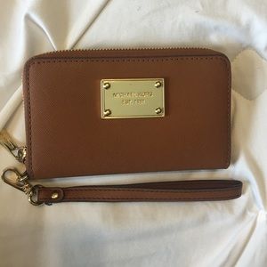 Michael Kors Wristlet