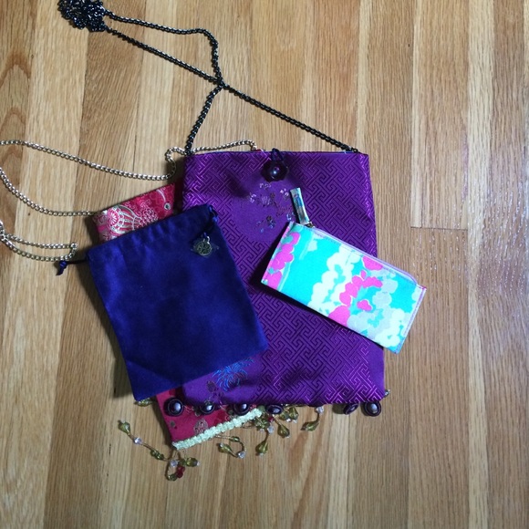Bundle of four little bags