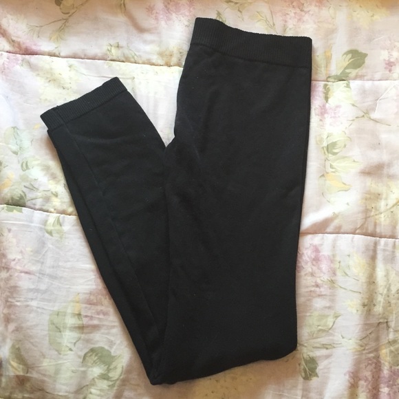 Black knit leggings