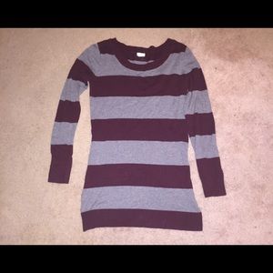 GARAGE MAROON AND GREY STRIPPED SWEATER