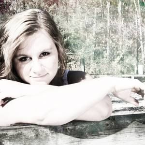 Meet your Posher, Devynn