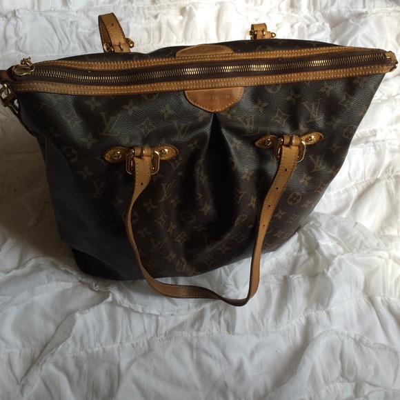 Louis Vuitton Palermo Bag