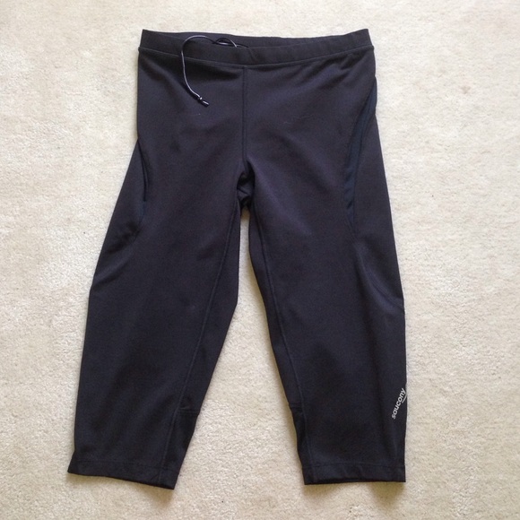 Black Athletic Capri Pants