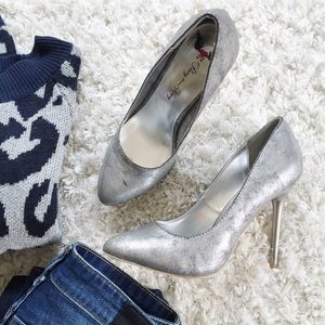 Silver Pumps