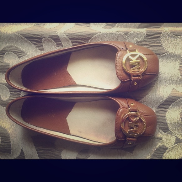 Michal Khors flats