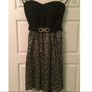 Black/gold strapless dress