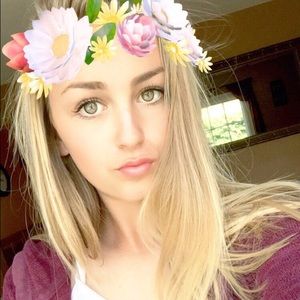 Meet your Posher, Carlie