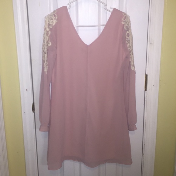 Long sleeve Pink dress with lace shoulder detail - Picture 2 of 3