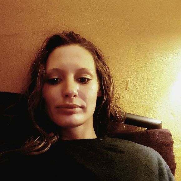 Meet your Posher, Casie