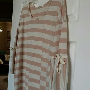 SALE* Oversized Loose Striped Top  nwot