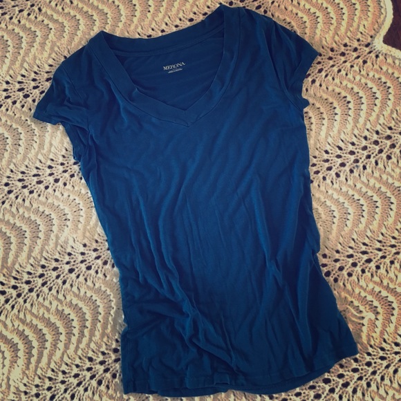 💋V Neck Tee💋