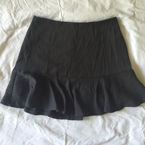 Charcoal grey Forever 21 cotton skirt.