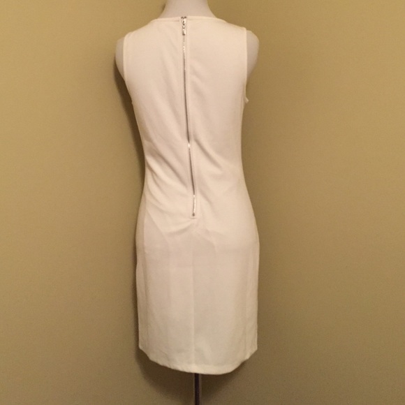 'Swooning Over You' Dress - Picture 3 of 4