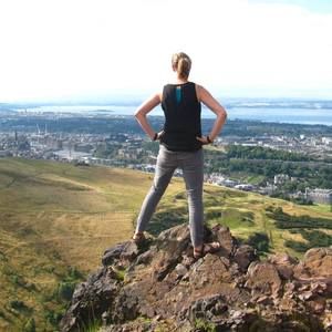 Meet your Posher, Brooke