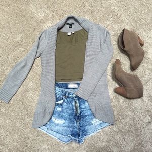 Forever 21 Gray Sweater Cardigan!