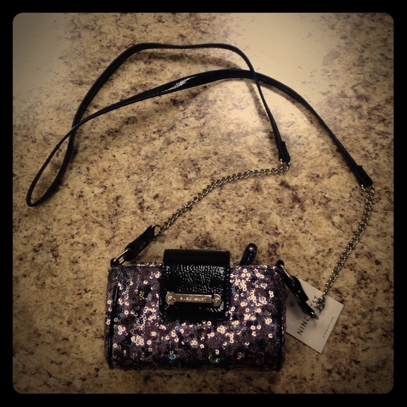 Nine West Mimi purse/wallet. Straps detach.