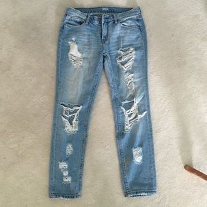 BDG slim boyfriend jeans destroyed 26 URBAN