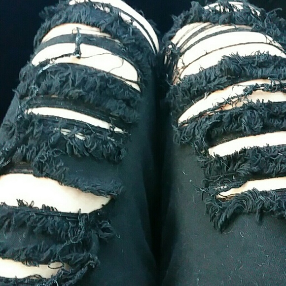 Skiny ripped black denim - Picture 4 of 4