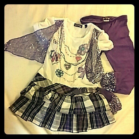 2 piece tunic and legging outfit includes both pcs