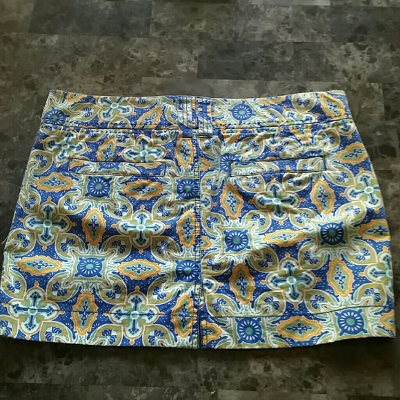 Old Navy mini skirt. - Picture 2 of 3