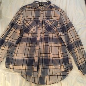 Urban Outfitters Blue & White women's flannel