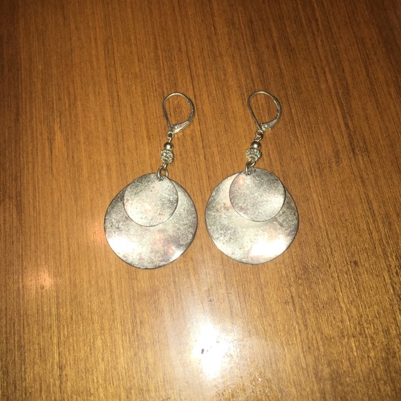 Earrings - Picture 1 of 1