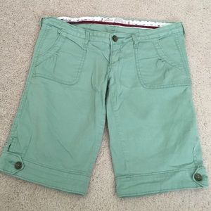 Hollister crops