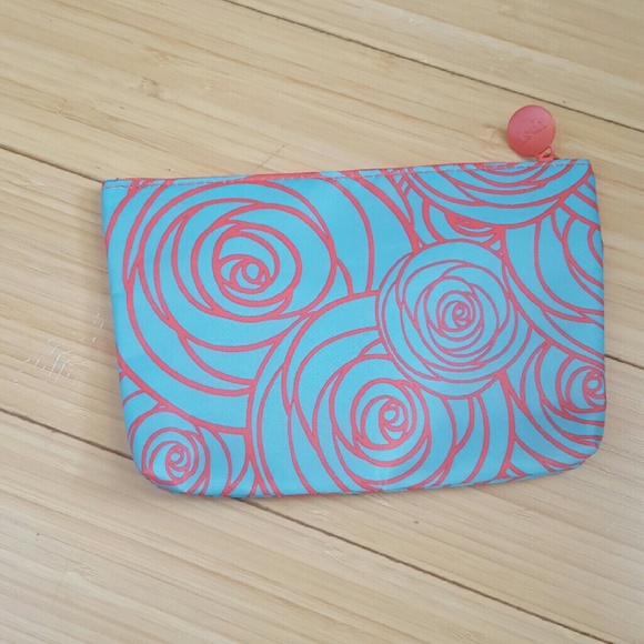 Makeup bag