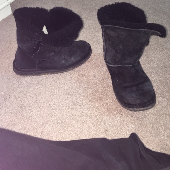 Bailey button uggs