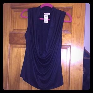 💥FINAL OFFER!💥Arden B deep v top