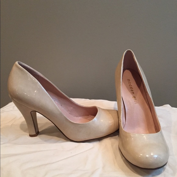 Steve Madden heel